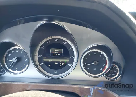 2013 Mercedes-Benz E 350 4Matic из США, поврежденный, VIN WDDHH8JB7DA723800